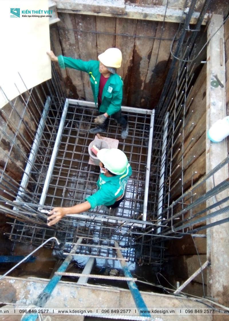 Đổ bê tông móng và đáy tầng hầm (31)