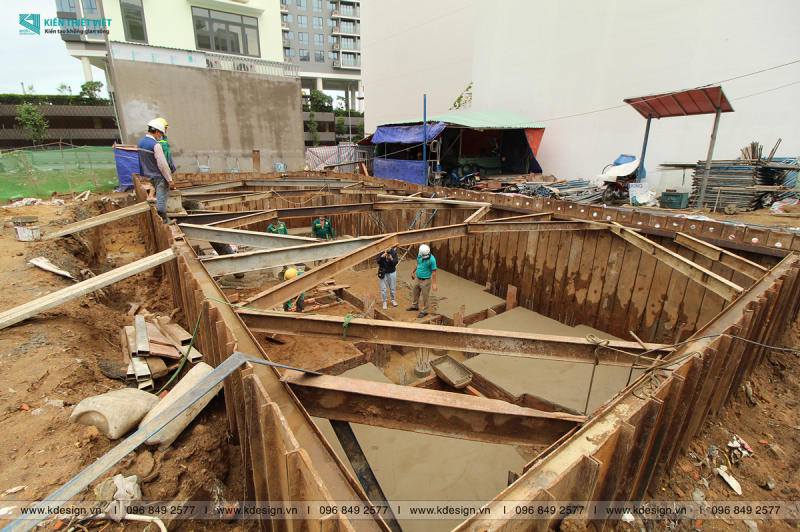 Đổ bê tông móng và đáy tầng hầm (33)