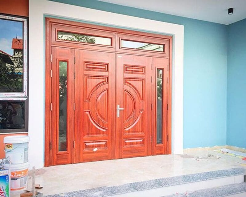 Cửa gỗ đẹp – Giải pháp hoàn hảo cho không gian sống hiện đại 11 Sự kết hợp giữa gỗ và kính là một trong những xu hướng đang rất thịnh hành