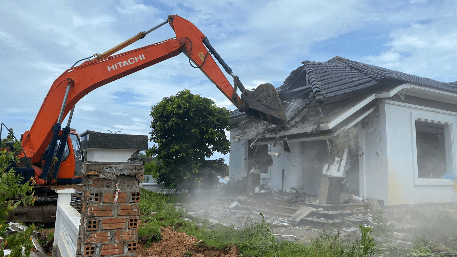 Nguyên nhân diễn biến chi tiết vụ 79 căn biệt thự Phú Quốc trái phép 6 Một số hộ dân đã tự động tháo dỡ vì vi phạm của mình