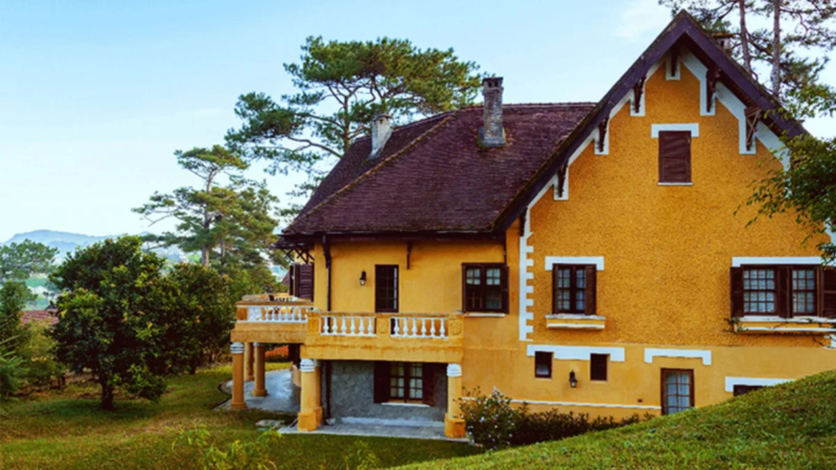 Biệt Thự Pháp Cổ Đà Lạt: Vẻ Đẹp Lãng Mạn Trên Cao Nguyên 1 nguon goc hinh thanh va phat trien biet thu phap co da lat